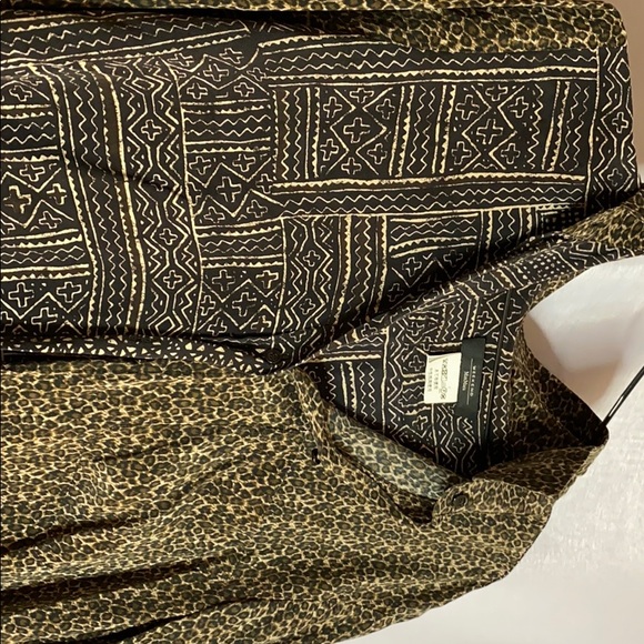 Button Down - Picture 2 of 3